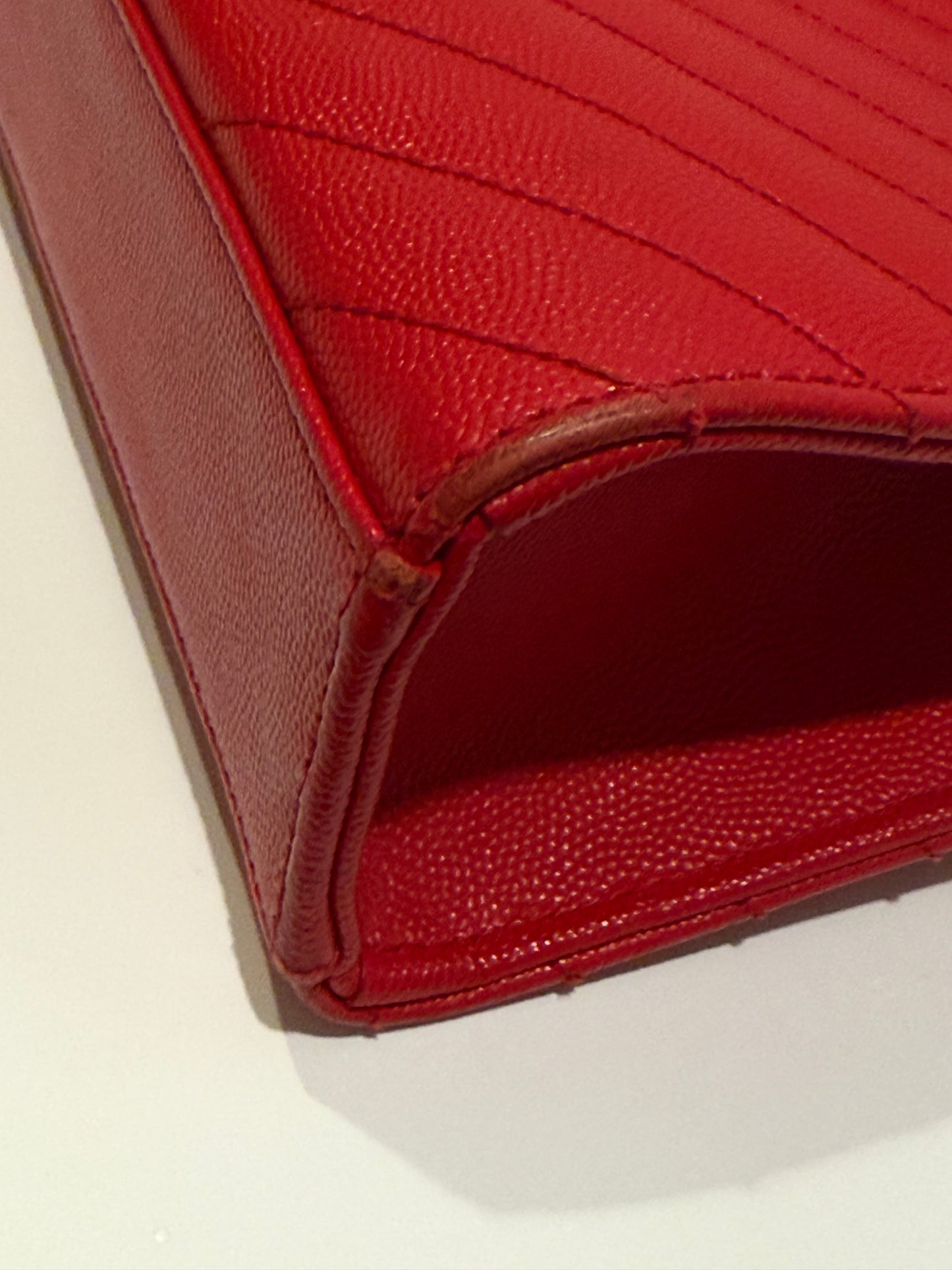 SAINT LAURENT YSL Red Grain De Poudre Matelasse Chevron Large Monogram Bag