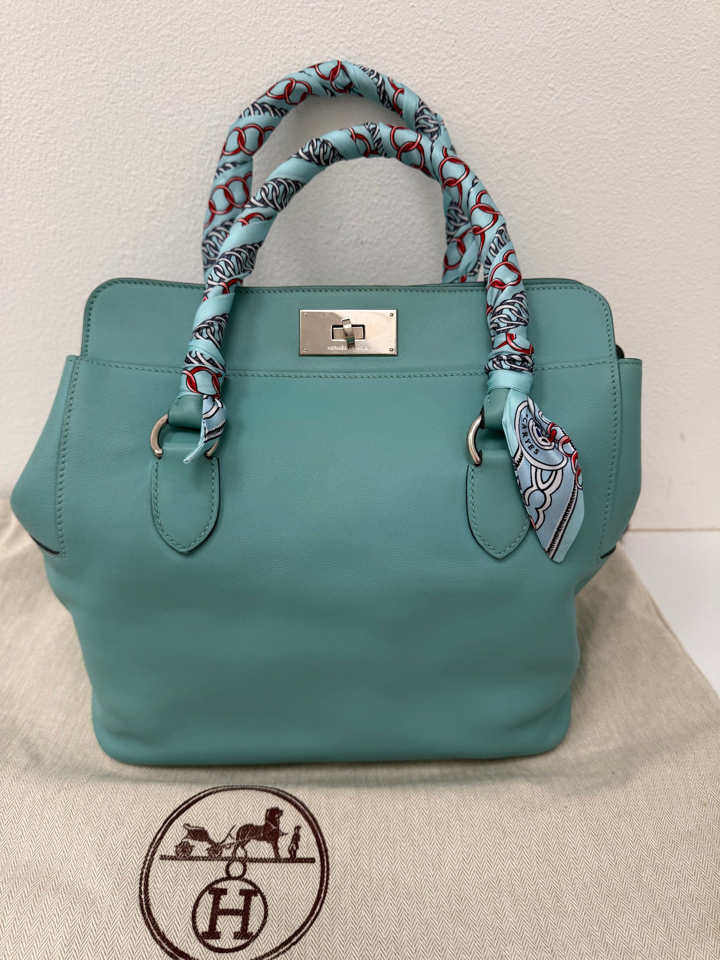 Hermes Toolbox 26 Swift Leather with Palladium Hardware Bag