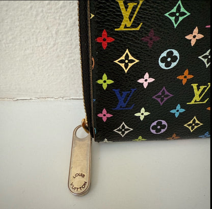 Authentic Authentic Louis Vuitton Monogram Black Murakami Long Zippy Wallet