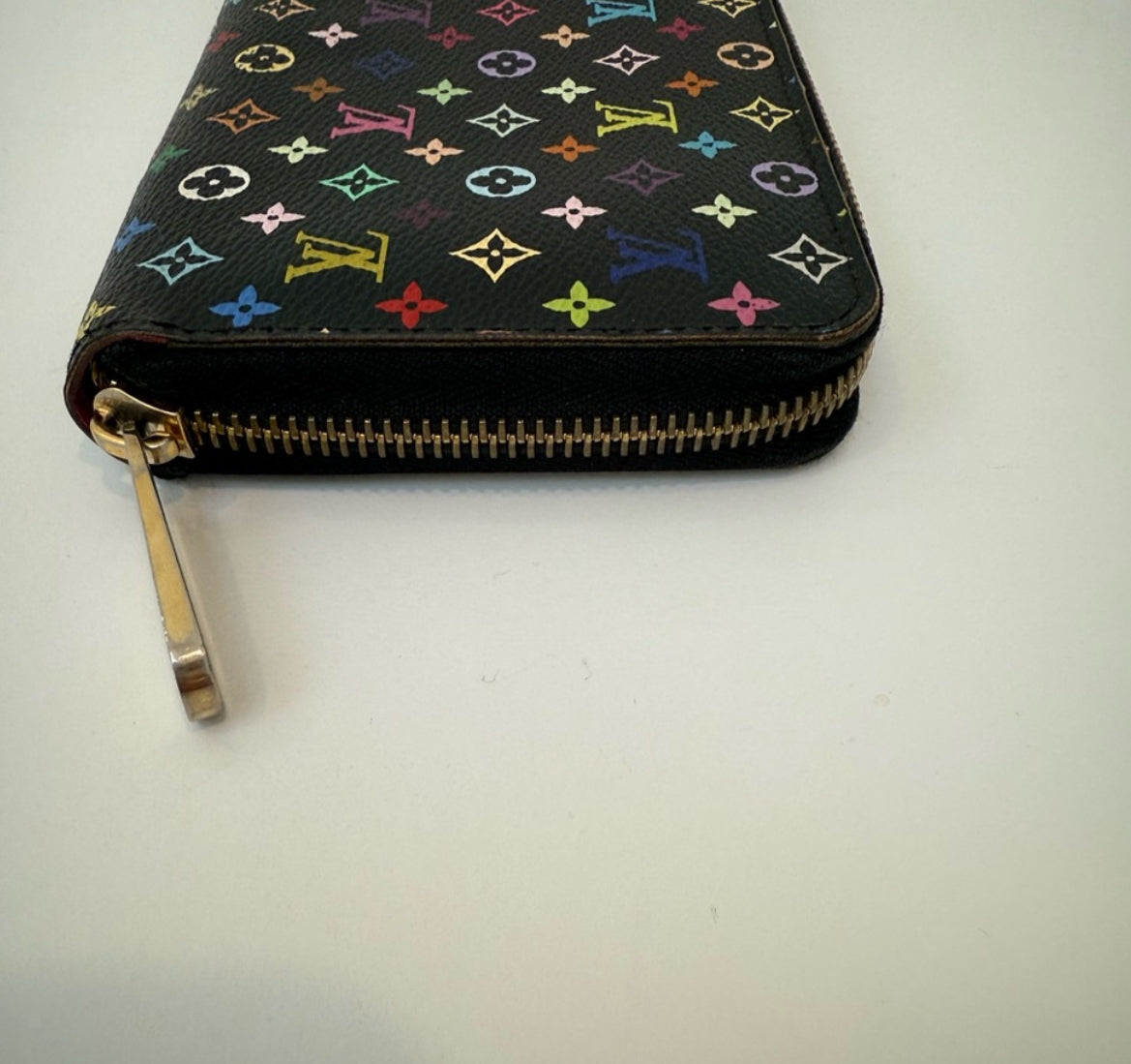 Authentic Authentic Louis Vuitton Monogram Black Murakami Long Zippy Wallet