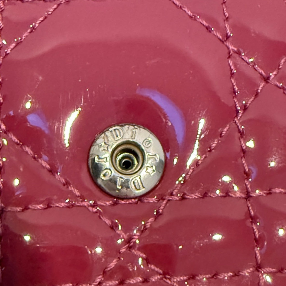 Authentic Christian Lady Dior Fuchsia Patent Leather Cannage Rendezvous Wallet Chain WOC