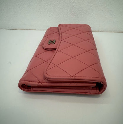 Authentic Chanel CC Quilted Pink BIFOLD Leather Long Flap Wallet