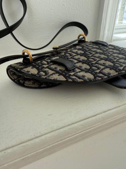 CHRISTIAN DIOR Oblique Blue Monogram Saddle Shoulder Crossbody Bag
