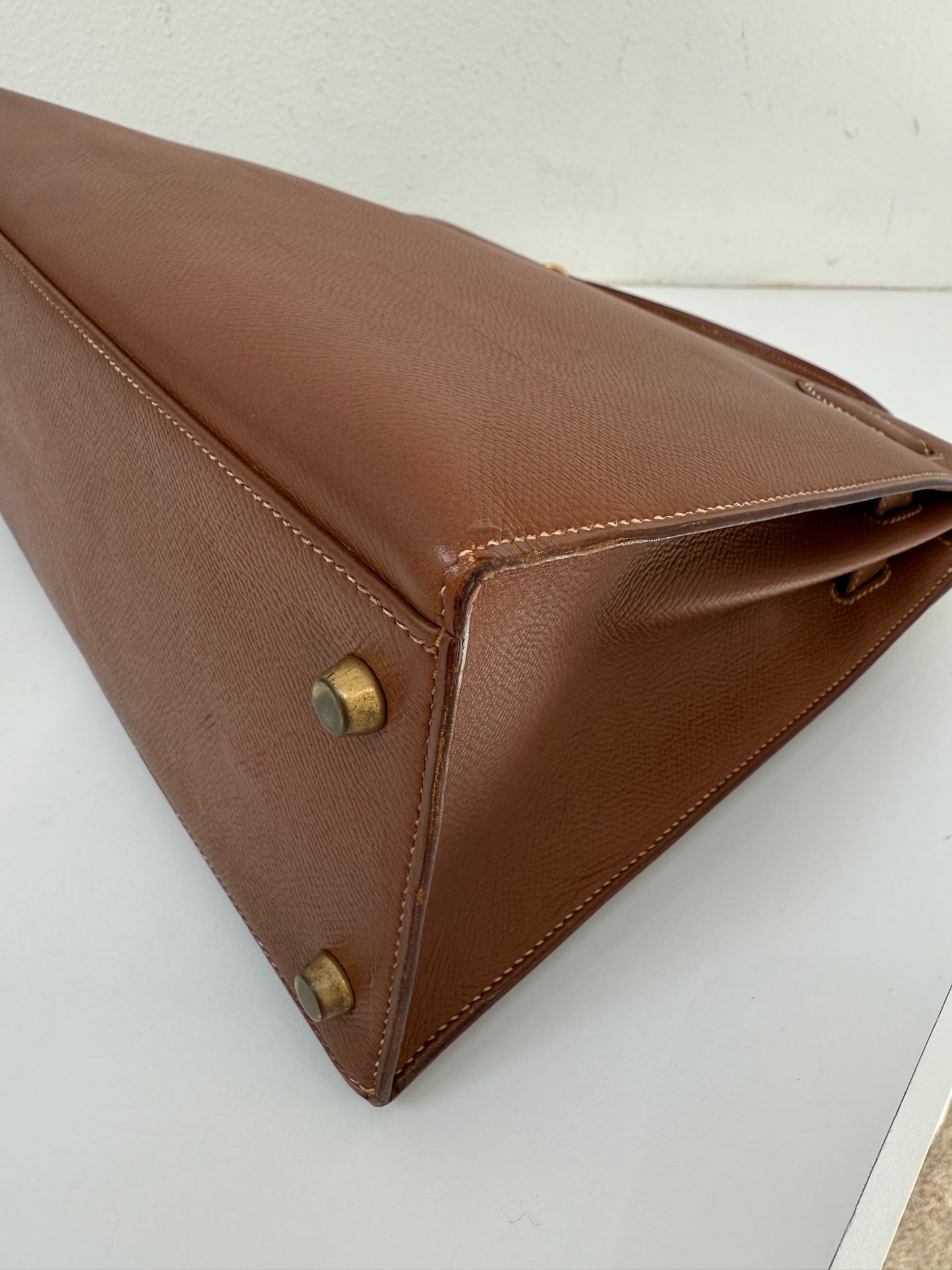 RARE HERMES Kelly 32 Gold on Gold Handbag